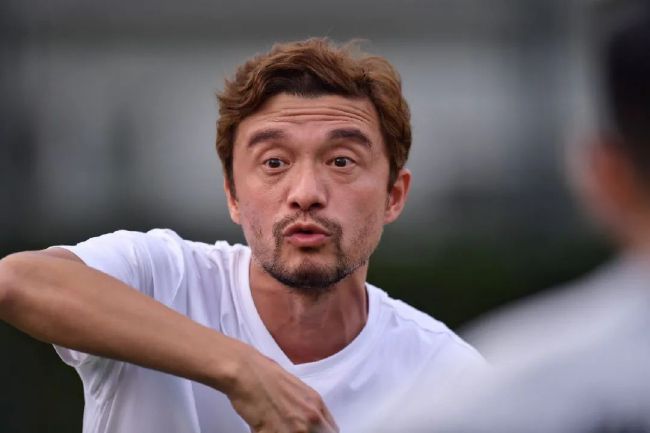 亚洲自拍偷拍区